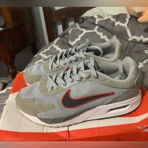 Nike solo grey wolf airmax sz 8